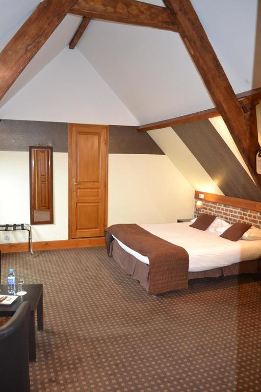 Hotel Le Domaine Des Cigognes Ennevelin Pokoj fotografie